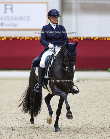 Marie-José Calis on Limited edition (by All at Once x Uphill)