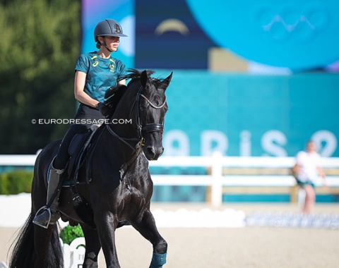 Simone Pearce riding her second Olympics on Destano. He was retired from sport after Paris