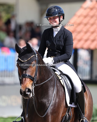 Emely Schermuck on Farinelli GH (by Fursten-Look x Florenciano)