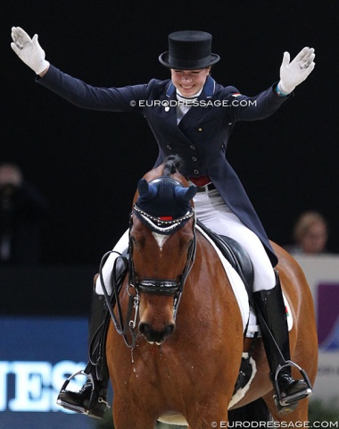 Hanna Karasiova on Zodiak