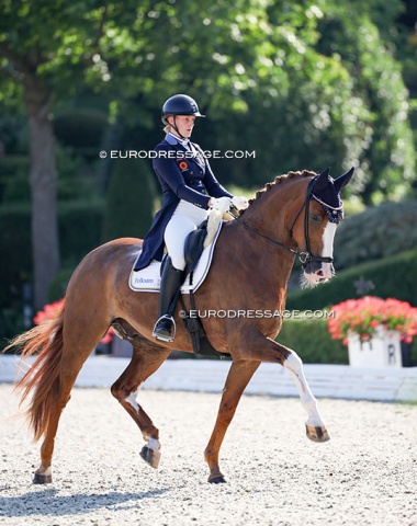 Sweden's Ellen Stymne on Kinetic S, a very interesting rider to watch, soft and precise