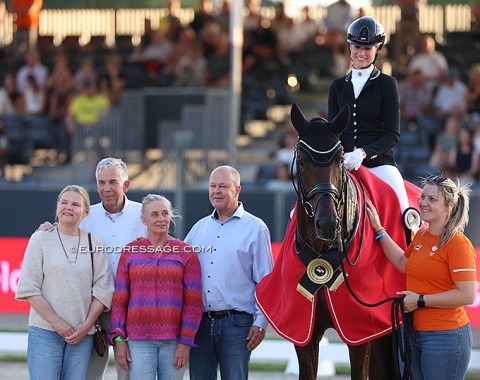 Breeders Kerbert, owners Reesink and Dinja van Liere on Red Viper
