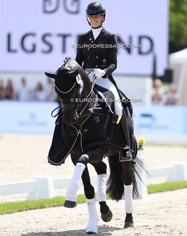Leonie Richter on Most Wanted Nero