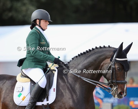 Angela Lyons from Ireland with Woodstock Santa Cruz, a Hanoverian by Sandro Hit x Airport.