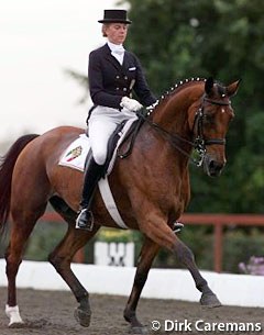 Pia Laus on Renoir at the 2000 Olympic Games :: Photo © Dirk Caremans