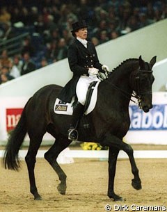 Rozzie Ryan and Exellent :: Photo © Dirk Caremans