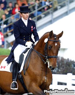 Shannon Dueck on Korona :: Photo © Mary Phelps