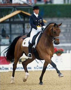 Heike Kemmer and Albano at the 2001 European Dressage Championships in Verden