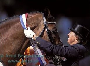 Ellen Bontje and Silvano N win the 2002 Dutch Dressage Championships :: Photo © Arnd Bronkhorst