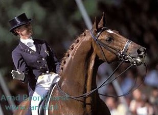 Anky van Grunsven and Idool at the 2002 Dutch Championships :: Photo © Arnd Bronkhorst