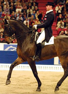Michael Sogaard on Finale Dane at the 2002 CDI-W Stockholm