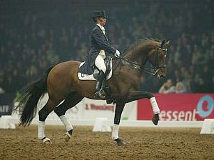 Anky van Grunsven and Krack C at the 2002 Zwolle International Stallion Show :: Photo © Dirk Caremans