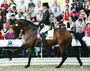 Anja Rietbrock and Royal Prince at the 2003 Bundeschampionate :: Photo © Photec.de
