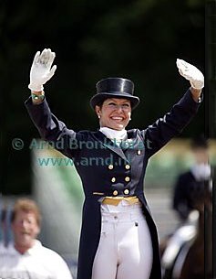 Jeannette Haazen wins the 2004 Dutch Small Tour Championships :: Photo © Arnd Bronkhorst
