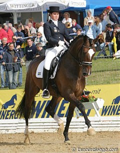 Mia Runesson and Era TP at the 2004 World Young Horse Championships :: Photo © Astrid Appels