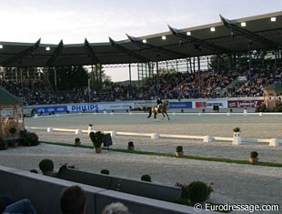 The arena at dusk. Steffen Peters and Lombardi II competing :: Photo © Thomas Bach Jensen for Eurodressage