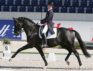 Anky van Grunsven and Painted Black :: Photo © Astrid Appels