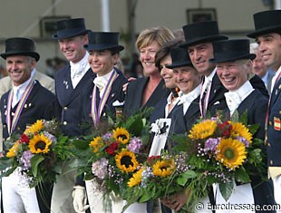 Sweden and Spain share the bronze medal :: Photo © Astrid Appels