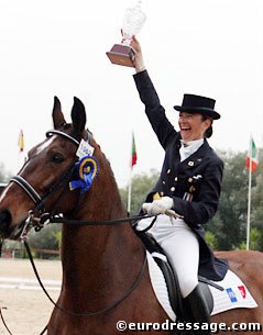 Constance Menard-Laboute and Lianca win the Grand Prix Special :: Photo © Astrid Appels