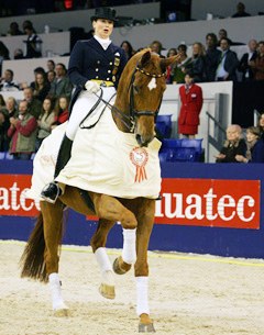 Isabell Werth and Warum Nicht Win at the 2007 CDI-W 's Hertogenbosch :: Photo © Leanjo de Koster