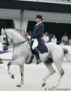 Michael Sogaard on Feisal :: Photo © Dirk Caremans