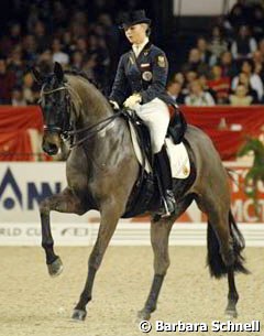 Victoria Max-Theurer on Salieri OLD at the 2007 CDI Frankfurt :: Photo © Barbara Schnell