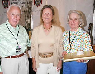Parry Thomas, Jane Clarke and Peggy Thomas at a 2007 USET Fundraiser