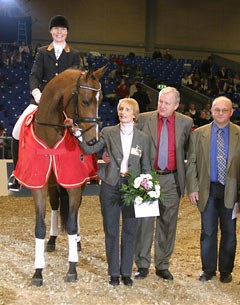 Dorthe Sjobeck Hoeck on Polka Hit Nexen with owners Berit and Louis Nielsen and breeder Hans Juul Andersen