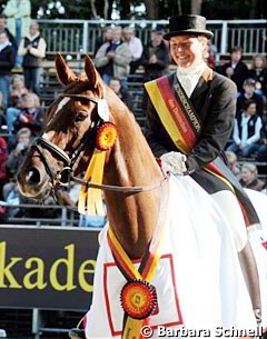 Mareike Mondrowski and Waioni win the 2008 Bundeschampionate :: Photo © Barbara Schnell