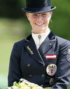 Victoria Max-Theurer wins the 2008 Austrian Dressage Championships