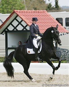 Rozzie Ryan and Donna Carrera at the 2008 CDI Hagen :: Photo © Astrid Appels