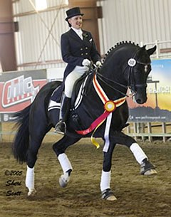 Carolyn Adams and Winterprinz :: Photo © Sheri Scott