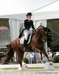 Italian Alessia Pignatti was coached by the Belgian Fanny Verliefden. Aboard the lovely Sir Oliver she placed 9th in the kur.