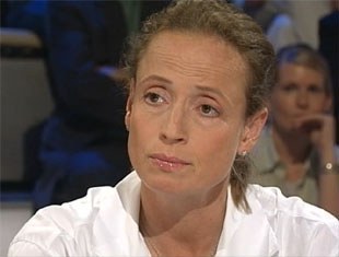 Isabell Werth being interviewed in "Das Aktuelle Sportstudio" on her doping affair