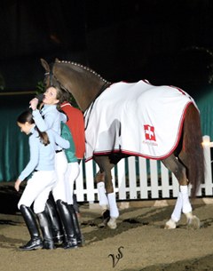 Marie Line Wettstein retires Le Primeur :: Photo © Valerie Streun