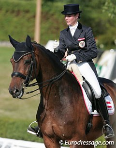Austrian Nicole Osterwald and Colani Sing at the 2010 European Young Riders Championships :: Photo © Astrid Appels