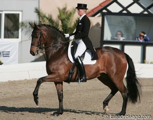 Brigitte Wittig and Biagotti W at the 2010 Medien Cup Qualifier in Hagen :: Photo © Astrid Appels