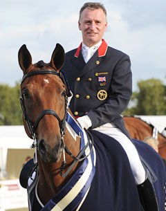 Richard Davison and Hiscox Artemis