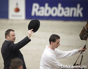 Ring master Johan Wilmink draws the stallions' attention at the KWPN Licensing :: Photo © Dirk Caremans