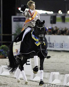 Edward Gal and Totilas win the 2010 Dutch Dressage Championships :: Photo © Dirk Caremans