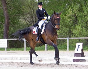 Morgan Barbançon Mestre and Dankeschoen at the 2010 CDI-J Saumur