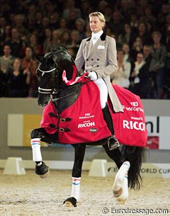 Edward Gal and Totilas win the 2010 World Cup Finals in 's Hertogenbosch :: Photo © Astrid Appels