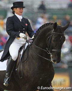 Victoria Winter and Cindy Ishoy's Proton at the 2010 World Equestrian Games :: Photo © Astrid Appels