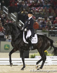 Nathalie zu Saeyn-Wittgenstein's Digby trots like a pony, but his piaffes and passages like a world champion. With their West Side Story kur they were 7th with 78.75%