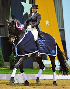Chantal Wigan and Ferero win the 2010 Pacific League World Cup Finals :: Photo © Derek O'Leary