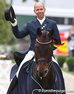 Steffen Peters and Weltino's Magic win the 2011 Aachen Prix St Georges :: Photo © Astrid Appels