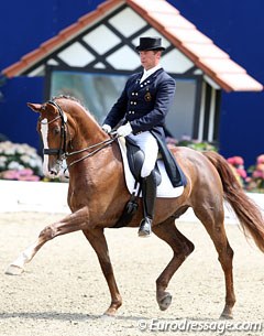 Philippe Jorissen on Le Beau at the 2011 CDI Hagen :: Photo © Astrid Appels