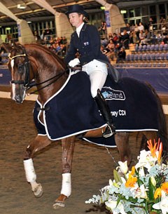 Rachael Sanna and Jaybee Alabaster win big at the 2011 CDI Sydney :: Photo © Franz Venhaus