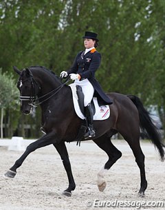 Anne Meulendijks and Ohio at the 2012 CDIO-PJYR Moorsele :: Photo © Astrid Appels