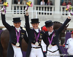 The silver medal winning German team: Dorothee Schneider, Kristina Sprehe, Helen Langehanenberg